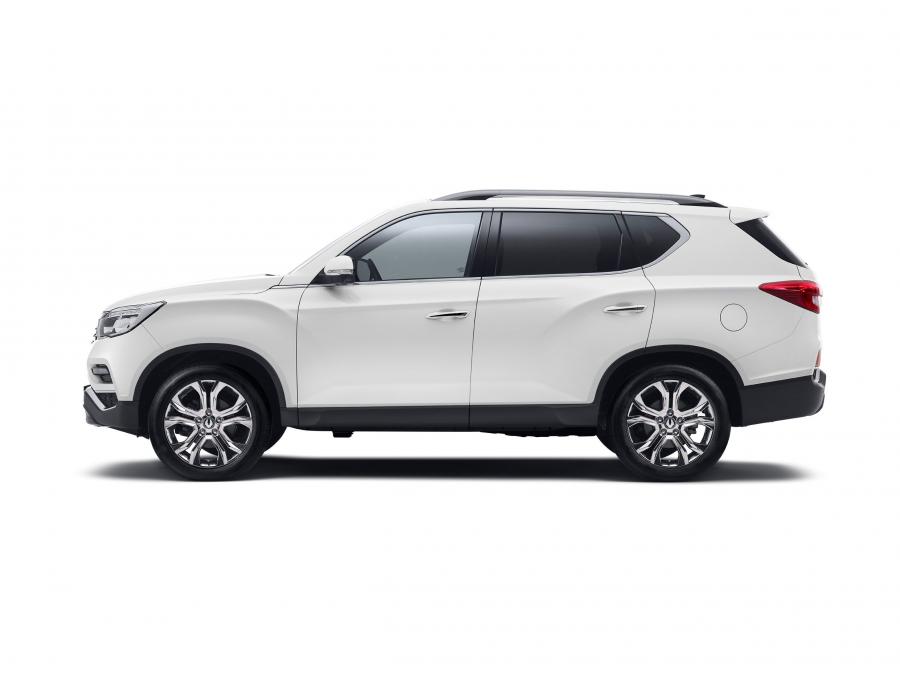  SsangYong Rexton 2017 года  (фото 1 из 7)